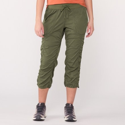 The North Face Aphrodite 2.0 Capri Pants - Women's 2