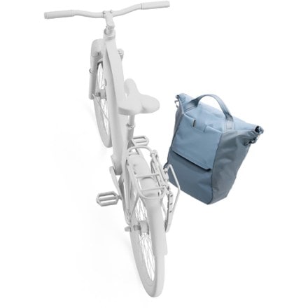 Thule Chasm 22 L Courier Bag 7