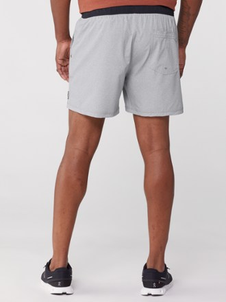 Vuori Kore Shorts - Men's 5" Inseam 2