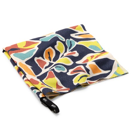 REI Co-op Multi Towel Mini 1