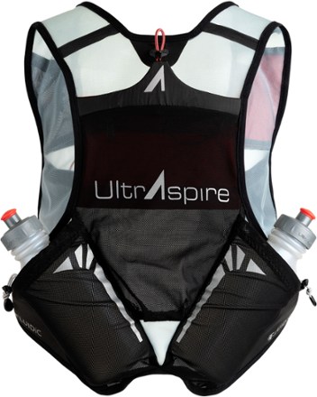 UltrAspire Momentum 2.0 Hydration Vest 1
