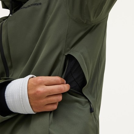 Peak Performance Maroon Insulated Jacket - Men's 6
