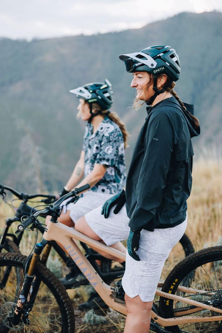 Location Image for Forefront 3 Mips Bike Helmet