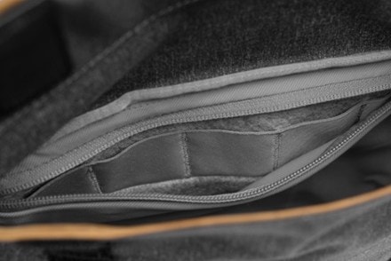Peak Design Field Pouch V2 Camera Waist Pack 10