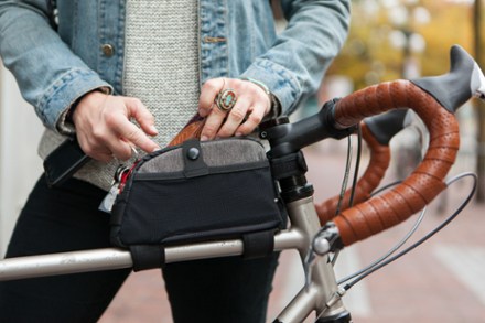 Two Wheel Gear Commute Top Tube Stash Bag 7