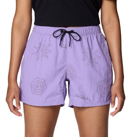 Mountain Hardwear Stryder 5" Shorts - Women's 4