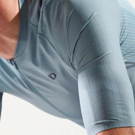 PEARL iZUMi Red Cycling Jersey - Men's 9