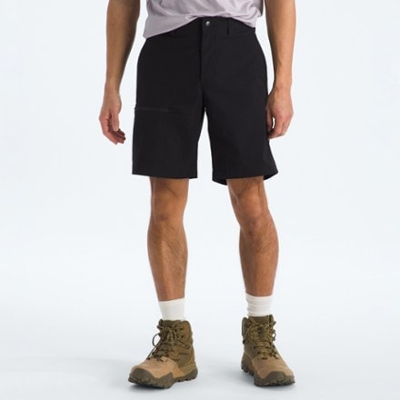The North Face Basin 9" Shorts - Men's 1