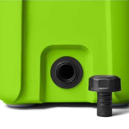 YETI Roadie 15 Hard Cooler 7