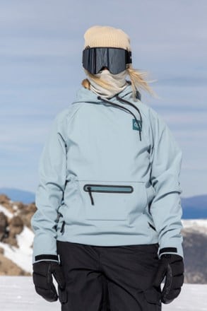 Location Image of color Dusty Marine