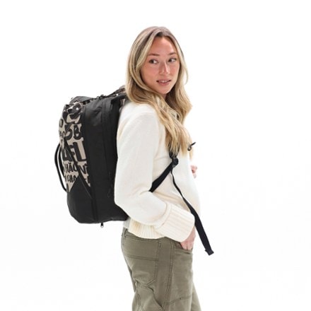 Sherpani Juno Travel Pack 5