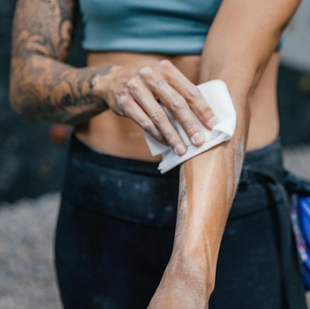 Hustle Clean Body Wipes 2