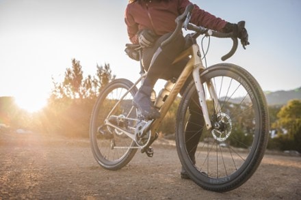 Salsa Warbird Rival XPLR AXS Bike 4