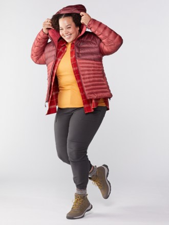 REI Co-op Magma 850 Down Hoodie 2.0 - Women's 6