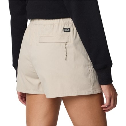 Mountain Hardwear Rockrydge 3" Shorts - Women's 6