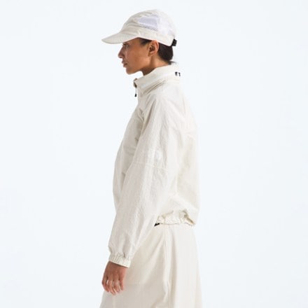 The North Face EG Utility Wind Jacket - Women's 4