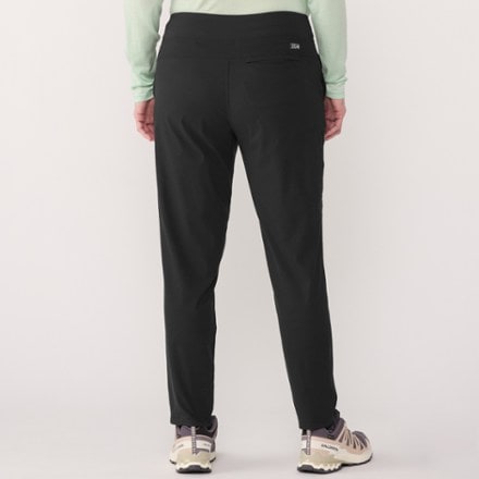 Mountain Hardwear Dynama Ankle Pants - Women's 6