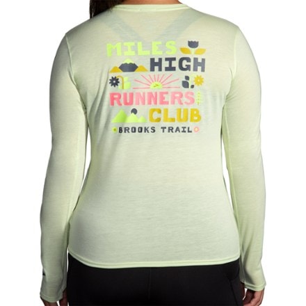 Brooks Distance Long-Sleeve Shirt 3.0 - Women's 1