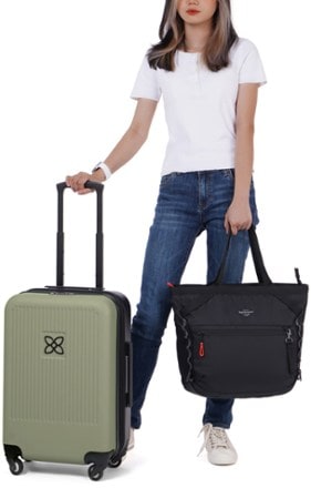 Sherpani Meridian Carry-On Wheeled Luggage 4