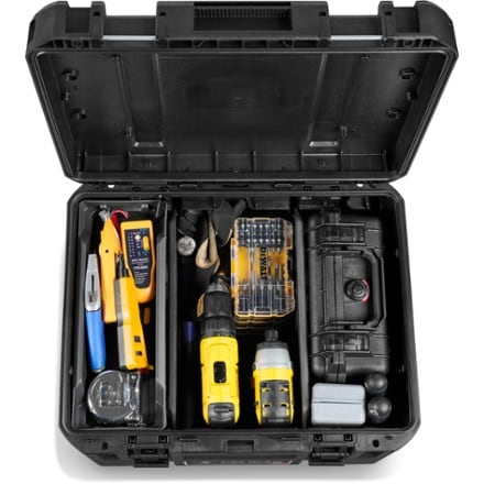 Pelican Crate 45 L Dividers not included