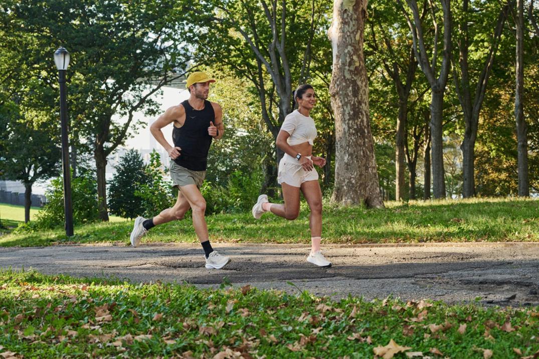 Location Image for Mach 6 Road-Running Shoes - Women's