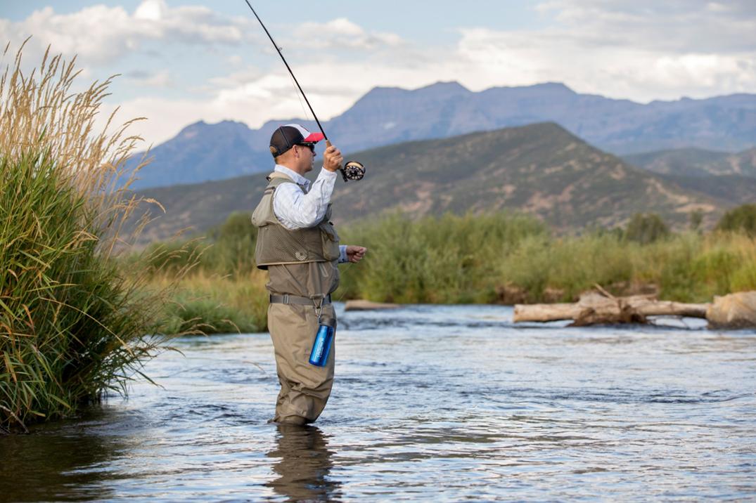 Location Image for Go Series BPA-Free Water Filter Bottle - 22 fl. oz.