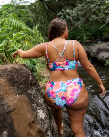 Nani Swimwear Classic Bikini Swimsuit Bottoms - Women's 4