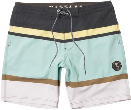new balance impact split 3 inch short