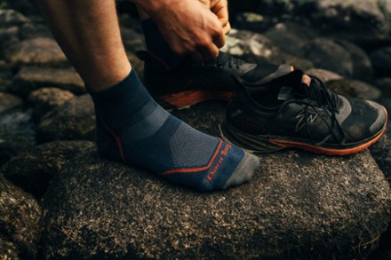 Light Hiker Quarter Lightweight Hiking Socks - Men's