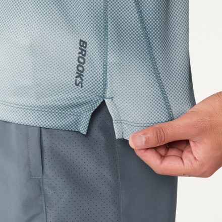 Brooks Dash T-Shirt - Men's 6