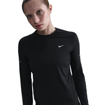 Nike Swift Dri-FIT UV Long-Sleeve Crewneck Top - Women's 4