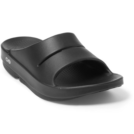 OOFOS OOahh Slide Sandals 3/4 view