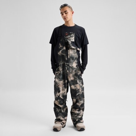 Burton Reserve GTX 2L Bib Pants - Men's 1