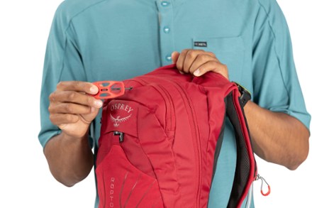 Osprey Raptor 10 Hydration Pack - Men's 8
