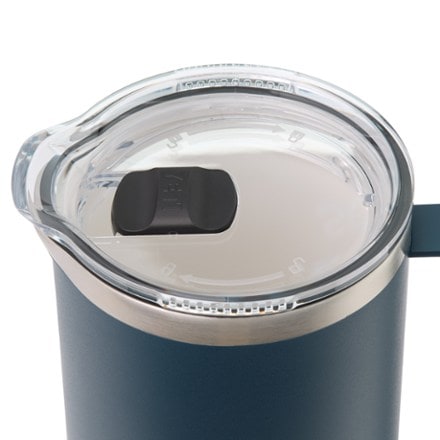 YETI Rambler Pitcher 4