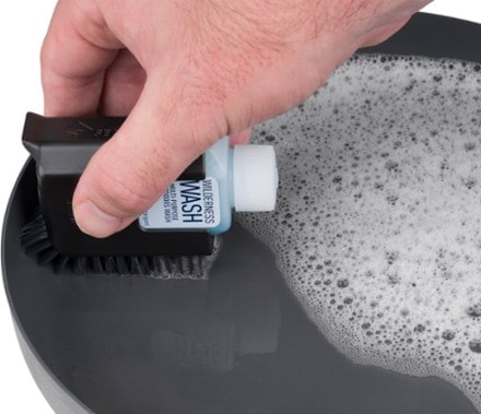 Sea to Summit Camp Kitchen Scrubber and Soap Set 5