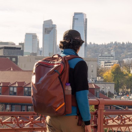 Cnoc Outdoors 42 mm Vesica 1 L Collapsible Water Bottle - 32 fl. oz. 5