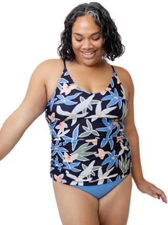 Nani Swimwear V-Neck Tankini Swimsuit Top - Women's 2