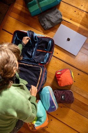 Location Image for Cubos 2 L Del Dia Travel Cube