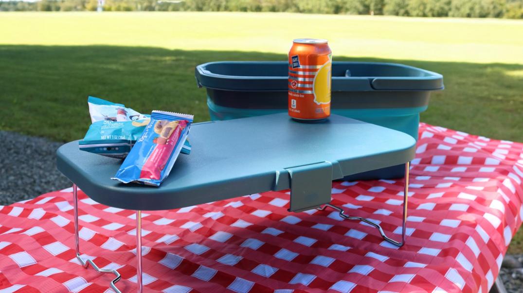 Location Image for Flat Pack Collapsible Picnic Basket