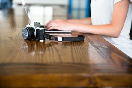 Peak Design Cuff Wrist Strap In use (Black)