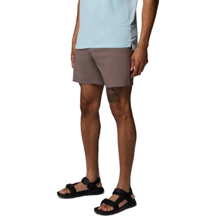 Columbia Tech Trail Utility 9" Shorts - Men's 3