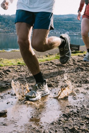 Men's cloudsurfer running shoes discount