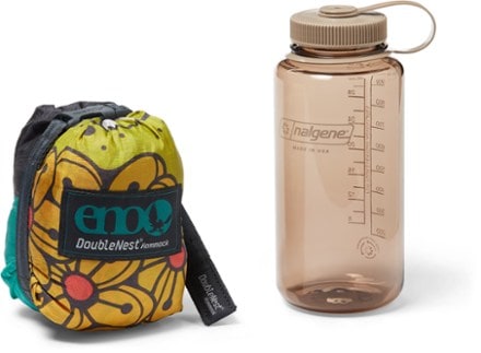 ENO DoubleNest Hammock - Print 32 fl oz. water bottle not included