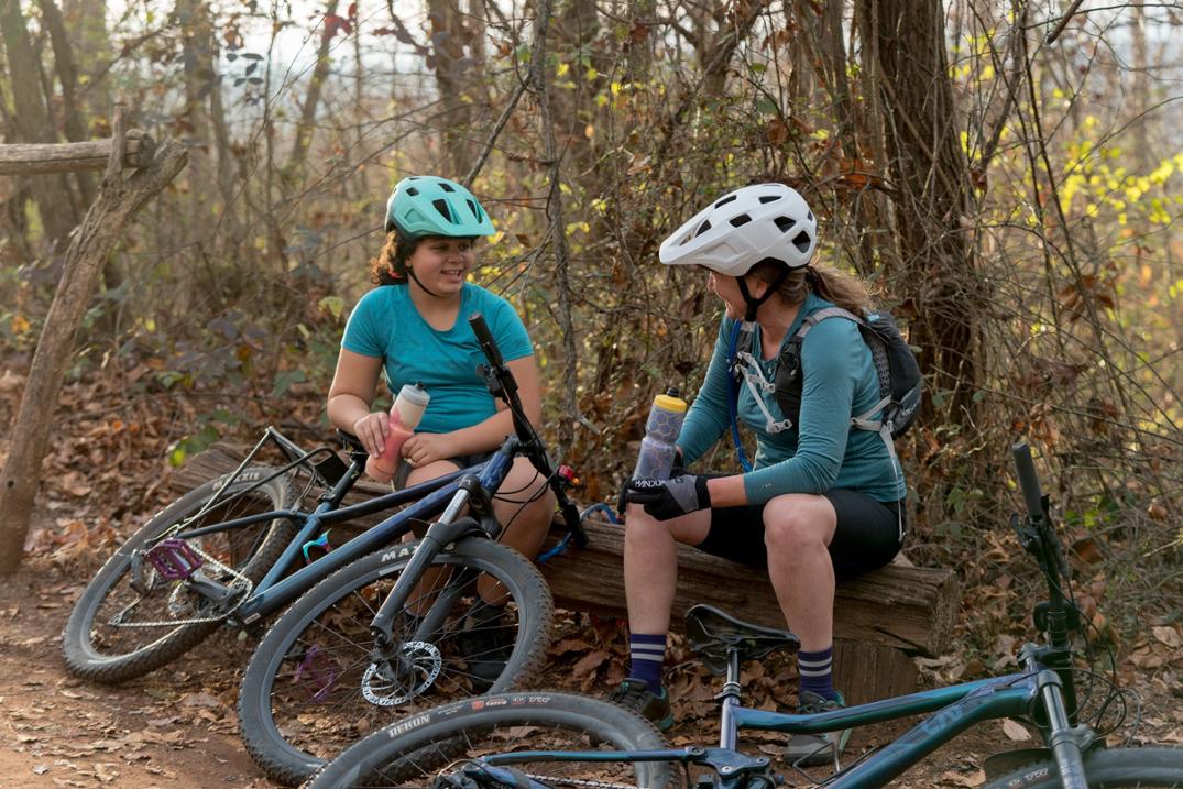 Location Image for Finch KinetiCore Bike Helmet - Kids'