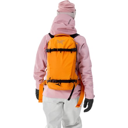 Arc'teryx Quintic 16 Pack 3