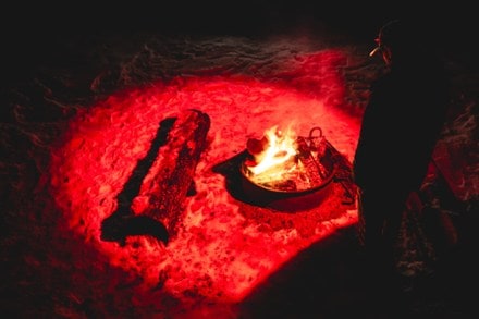 Coast WPH10R 1,000-Lumen Rechargeable Headlamp 10