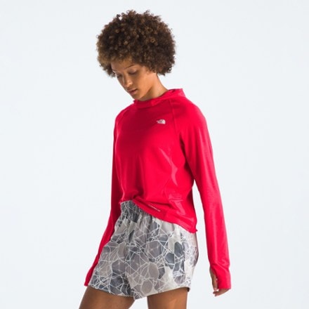 The North Face Adventure Sun Hoodie - Women's 4