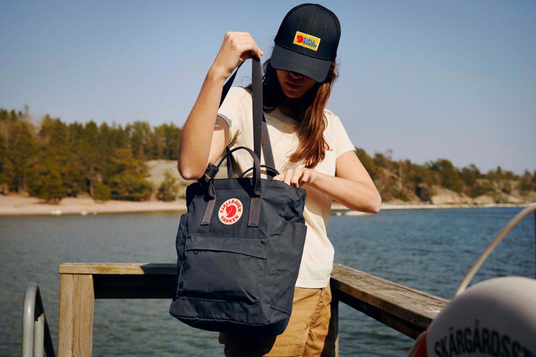 Location Image for Kanken Totepack - Women's