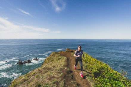 Location Image for Olympus 5 Trail-Running Shoes - Women's